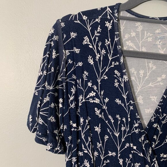 41 Hawthorn jersey knit flutter sleeve soft stretchy knee length dress - Picture 2 of 11